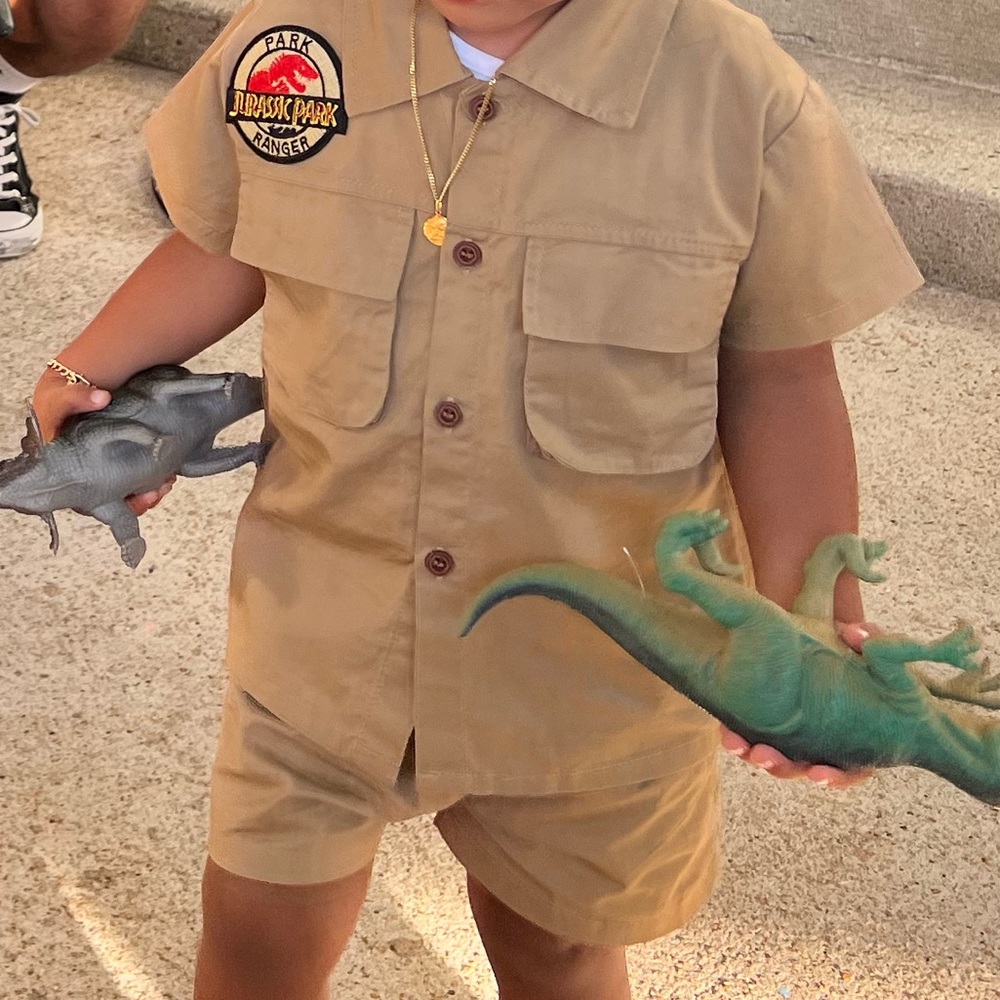 Jurassic Park Toddler Boy Button down shirt & shorts set khaki